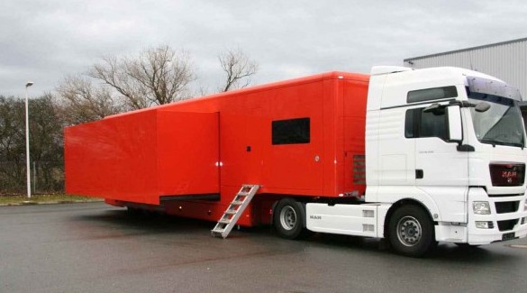  Roadshow Trailers