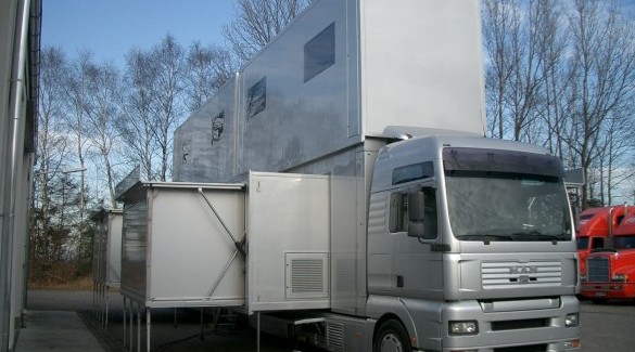  Roadshow Trailers